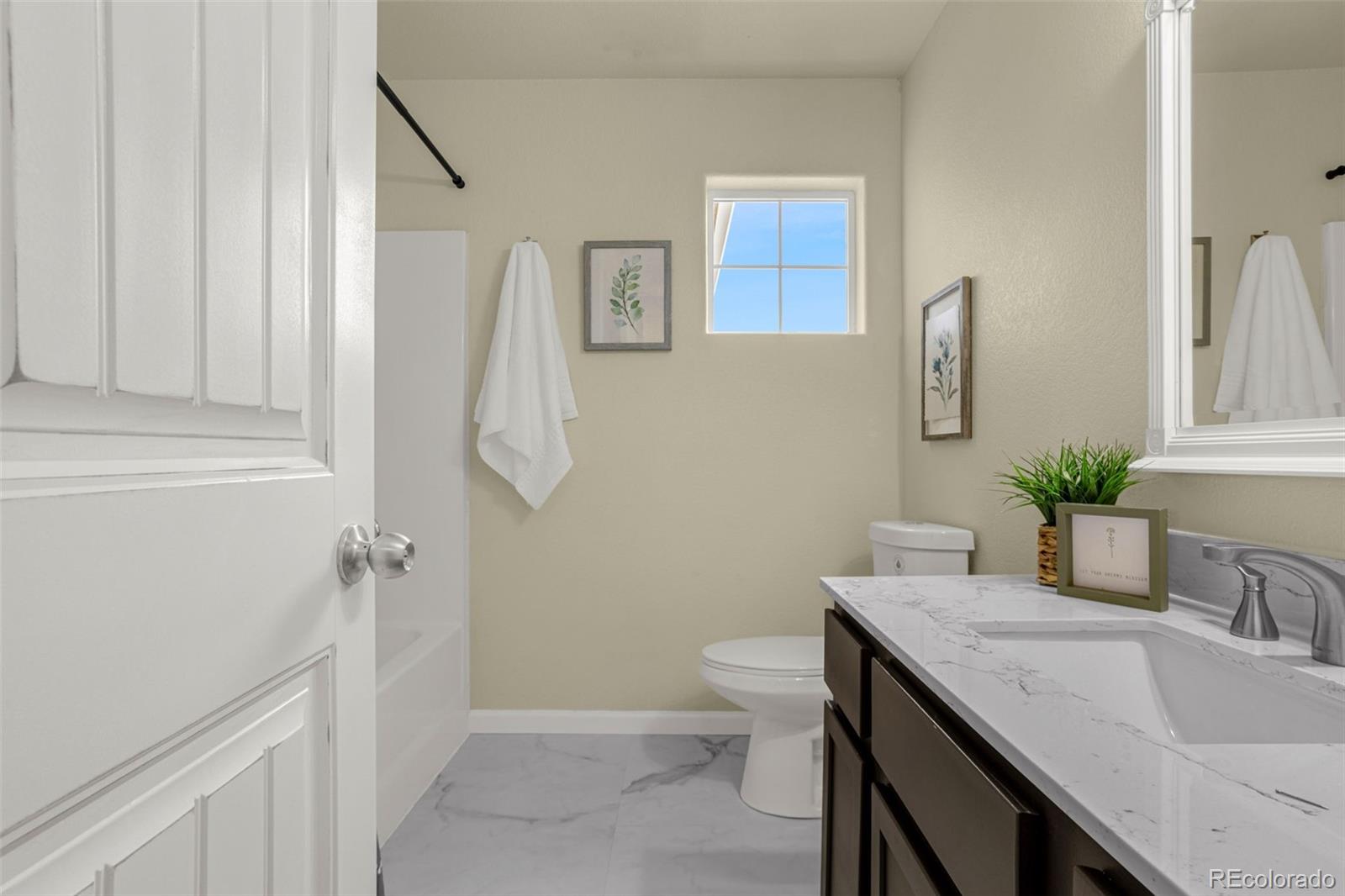 MLS Image #17 for 3704  saguaro circle,colorado springs, Colorado
