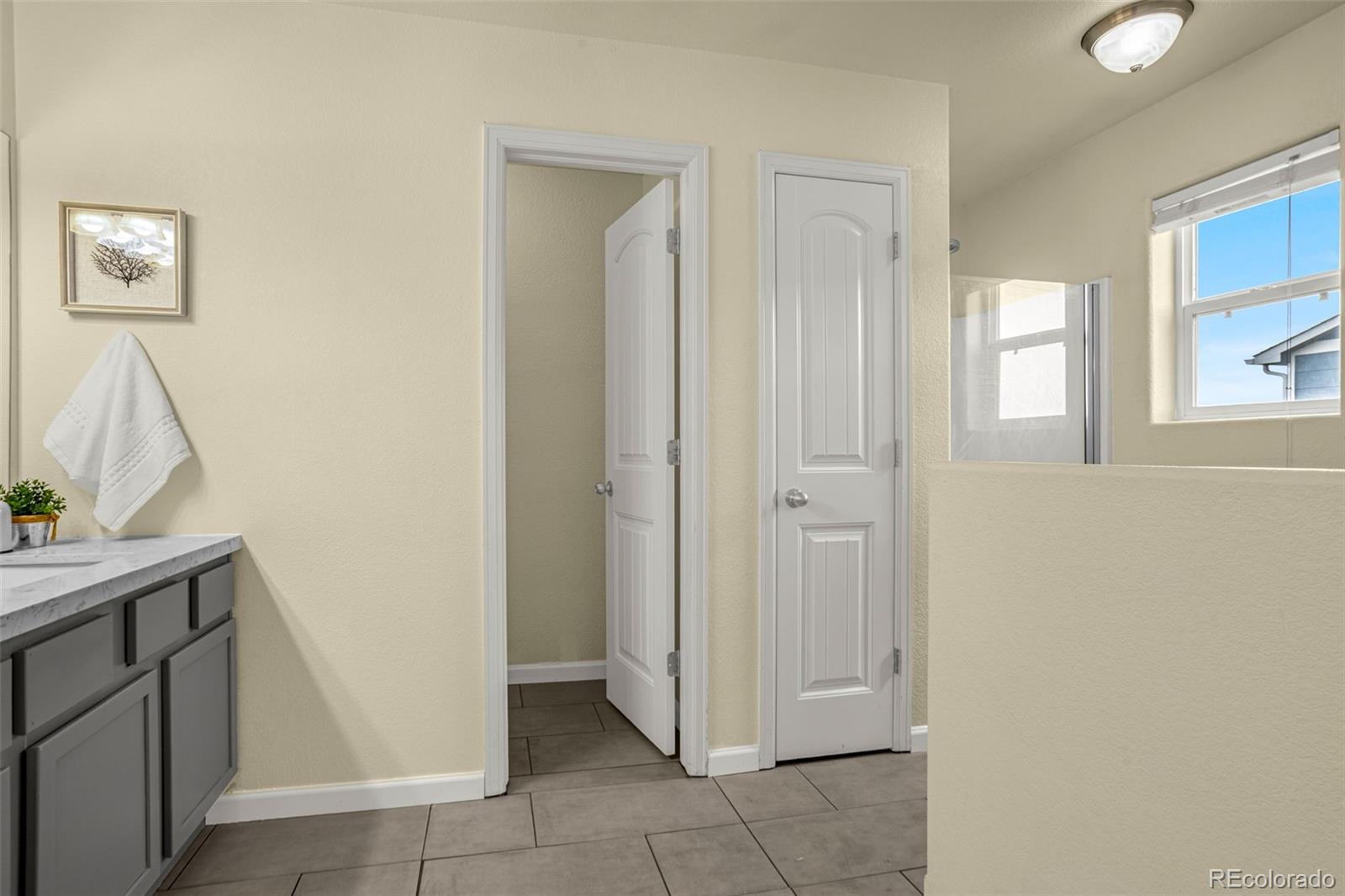 MLS Image #22 for 3704  saguaro circle,colorado springs, Colorado