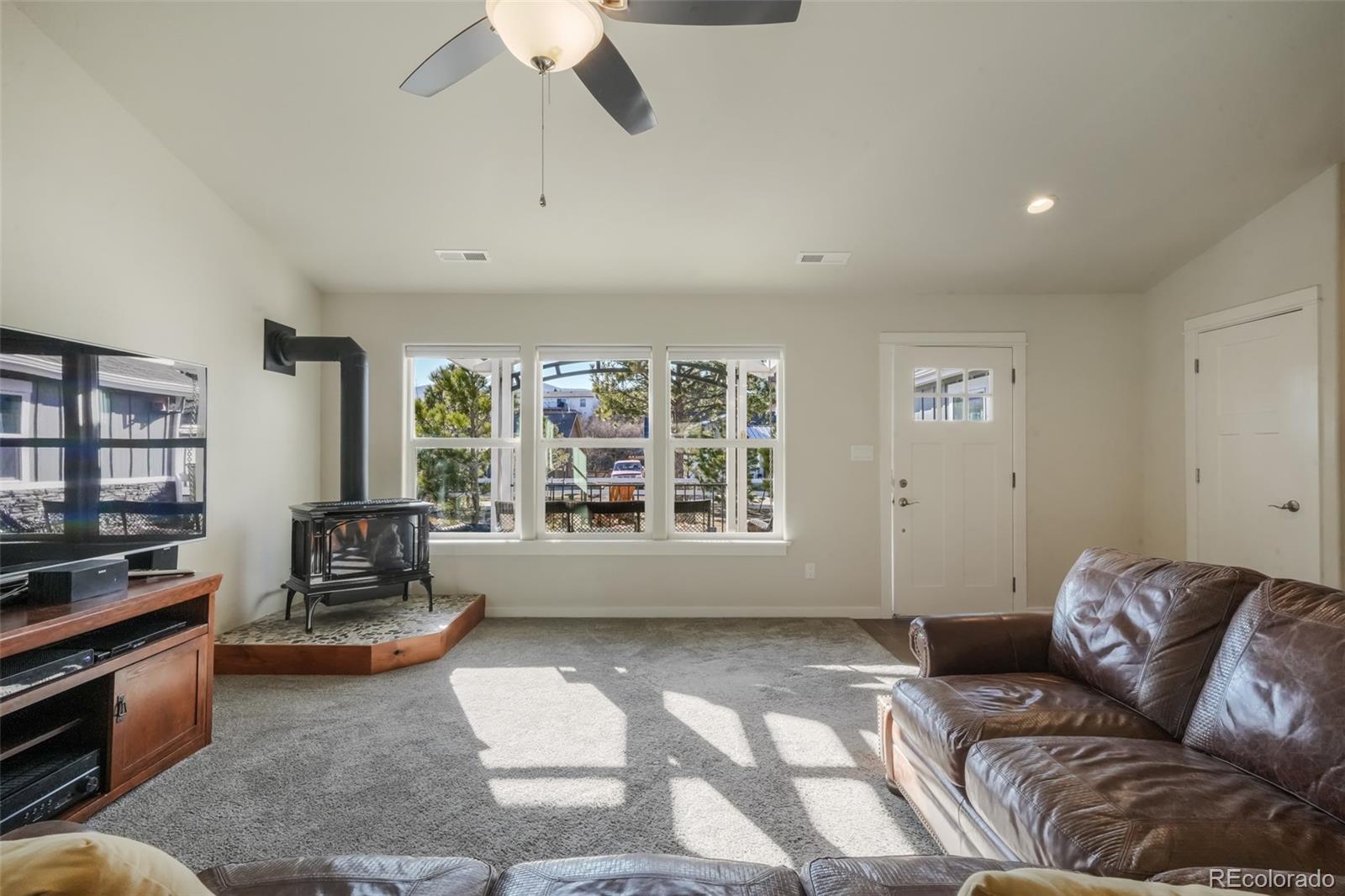 MLS Image #4 for 819  meadow lane,palmer lake, Colorado