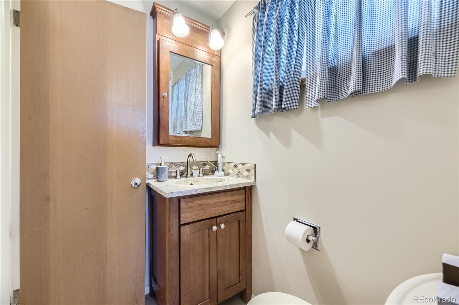 MLS Image #11 for 170 s fenton street,lakewood, Colorado