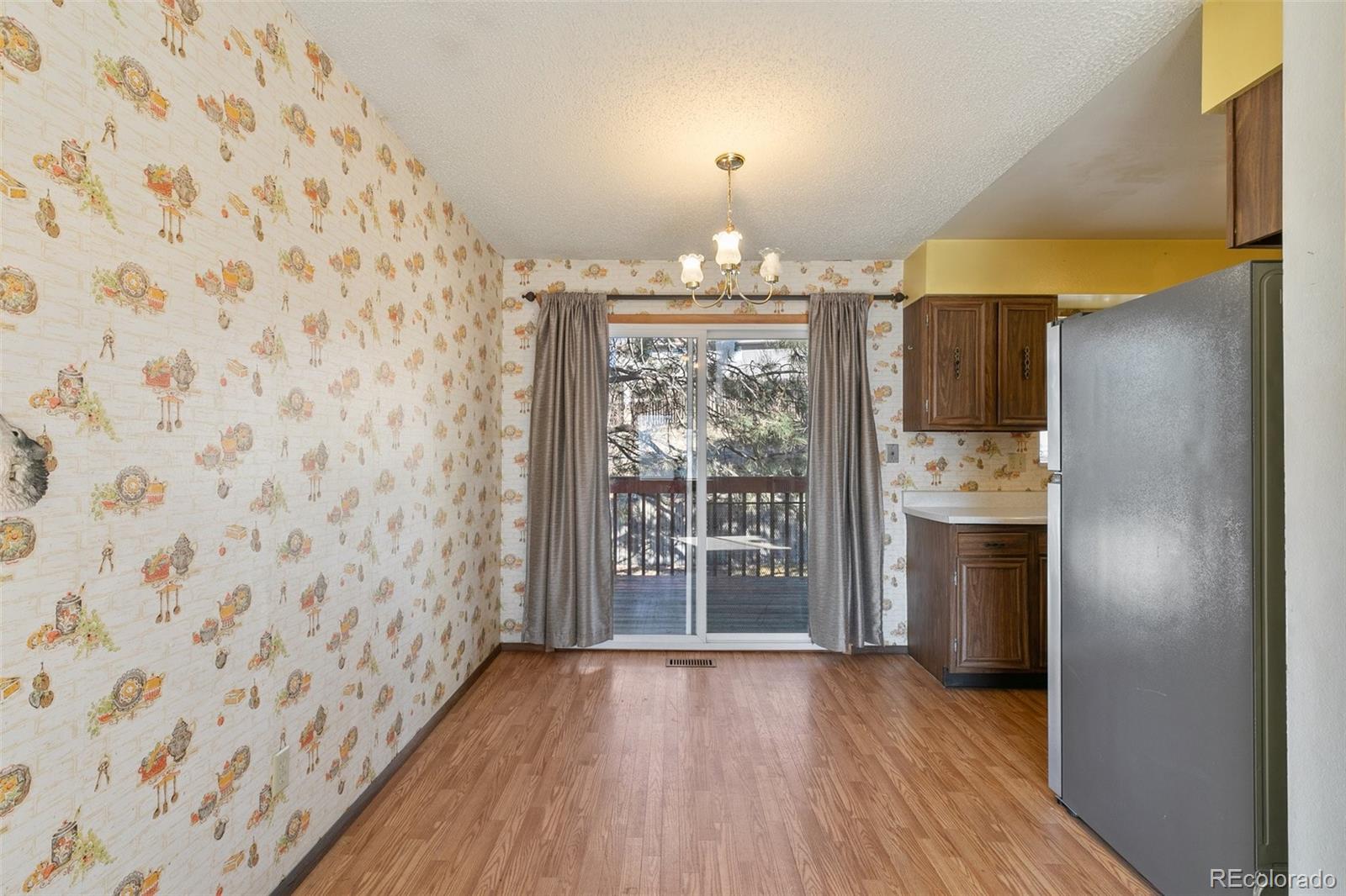 MLS Image #7 for 1226  chiricahua drive,colorado springs, Colorado
