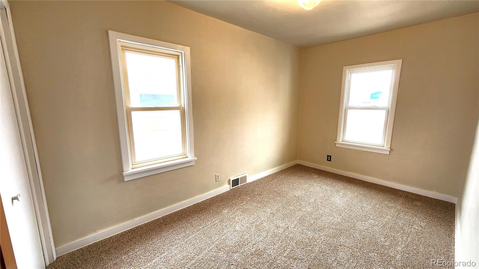 MLS Image #10 for 422 e 4th street,julesburg, Colorado