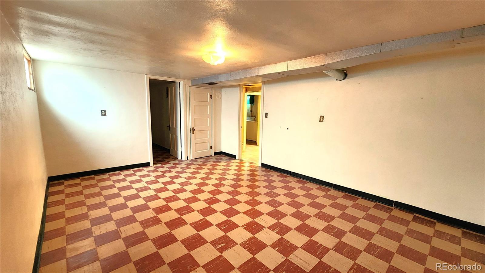 MLS Image #16 for 422 e 4th street,julesburg, Colorado