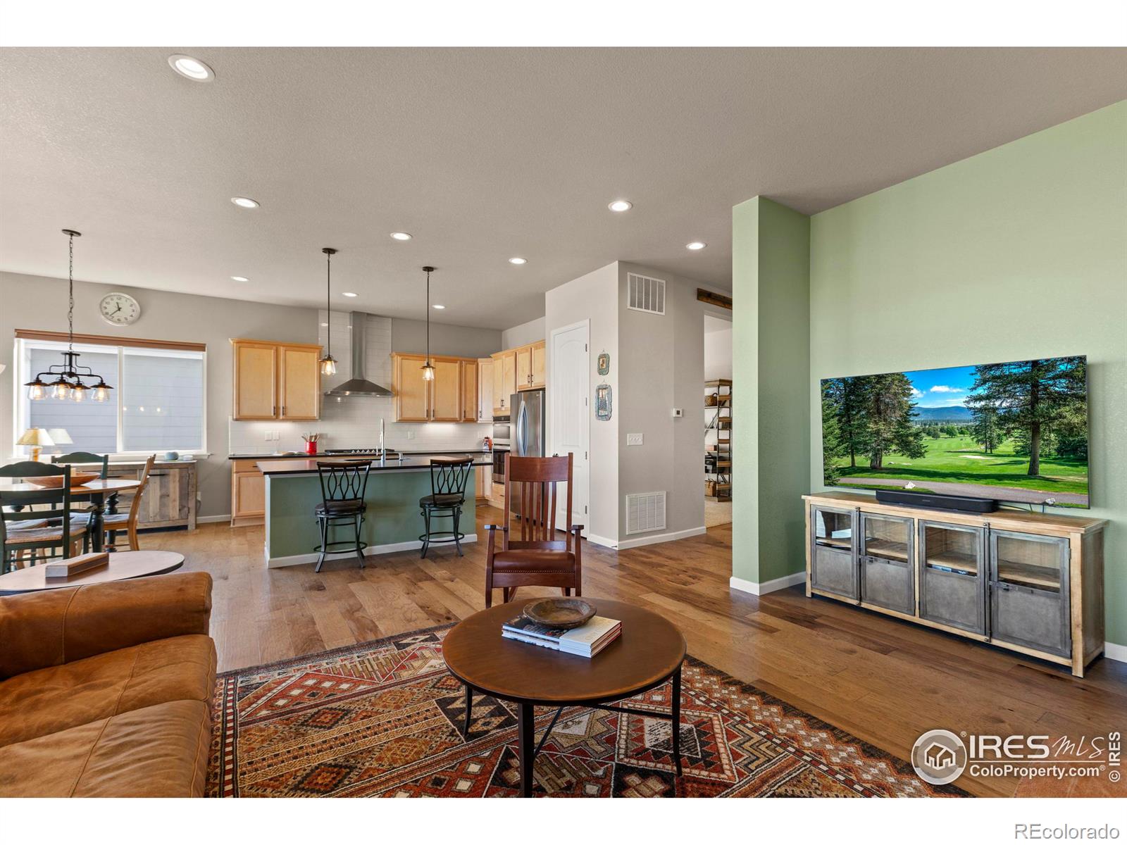 MLS Image #13 for 464  wagon bend road,berthoud, Colorado