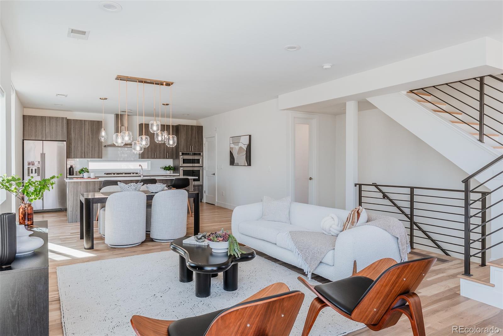 MLS Image #18 for 2061 n york street,denver, Colorado