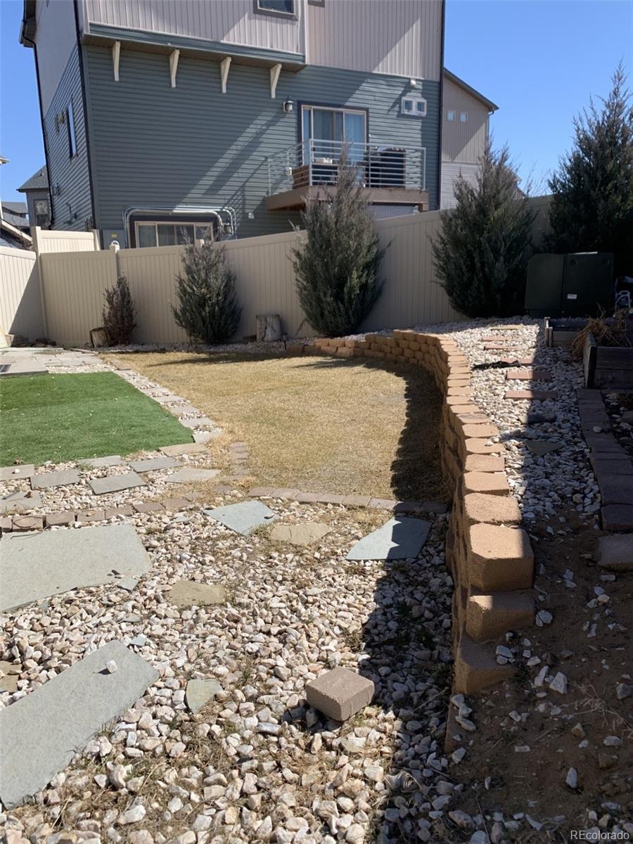 MLS Image #15 for 17910 e 54th avenue,denver, Colorado