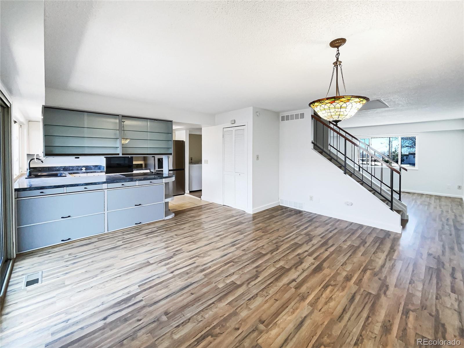 MLS Image #11 for 630 s youngfield court ,lakewood, Colorado