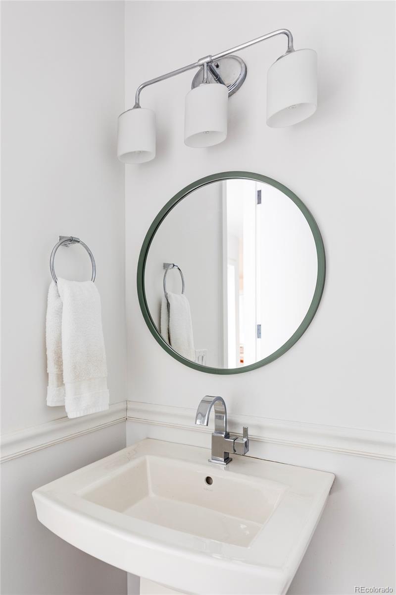 MLS Image #11 for 221  adams street,denver, Colorado