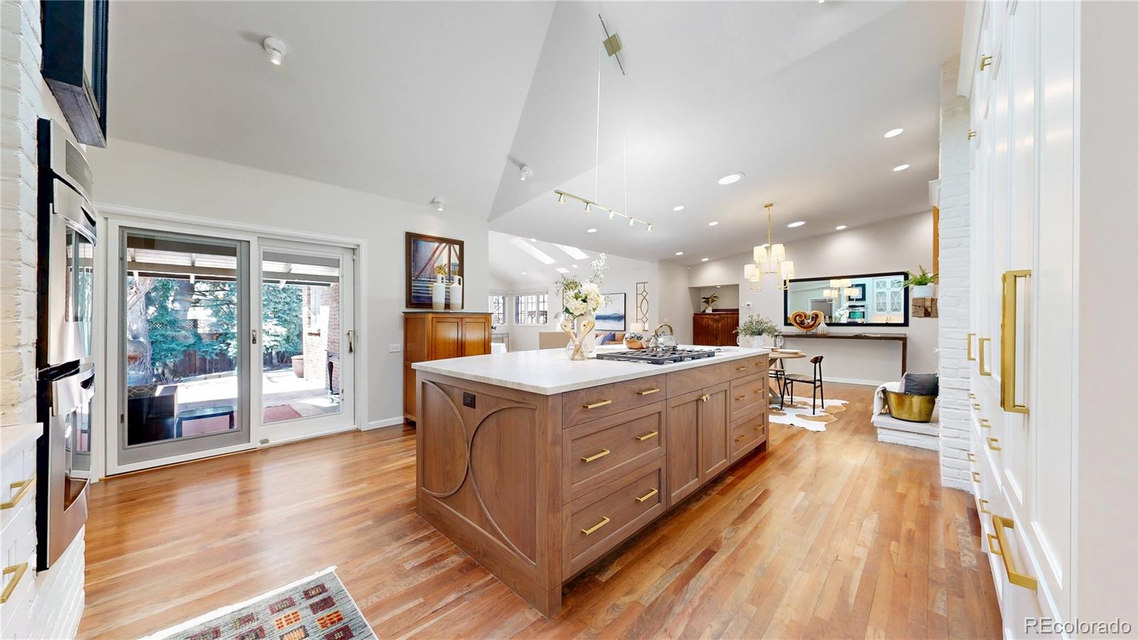 MLS Image #18 for 2901 e floyd drive,denver, Colorado