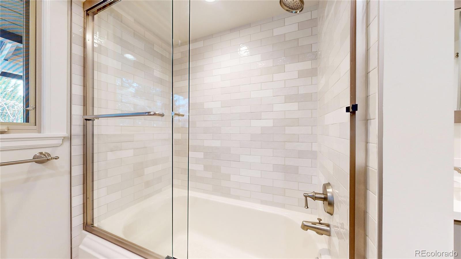 MLS Image #34 for 2901 e floyd drive,denver, Colorado