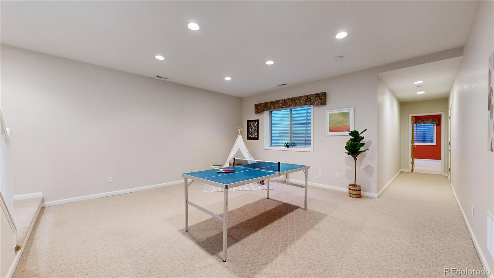 MLS Image #46 for 2901 e floyd drive,denver, Colorado
