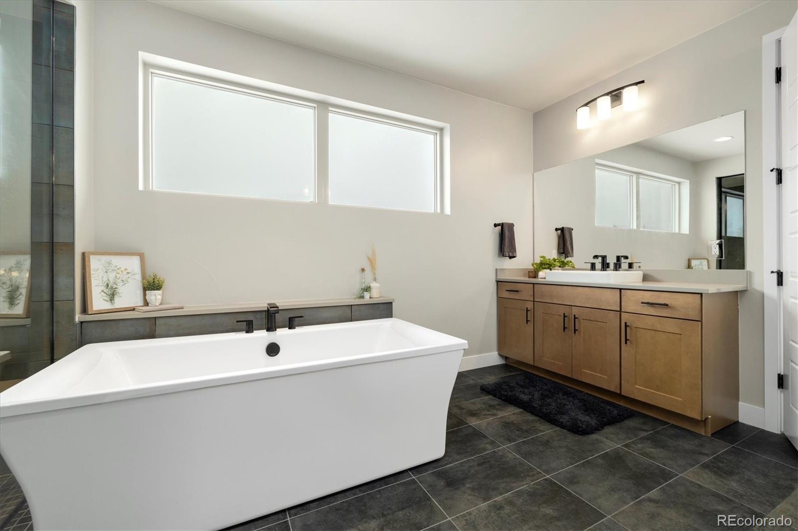 MLS Image #28 for 6603  canyonpoint road,castle pines, Colorado