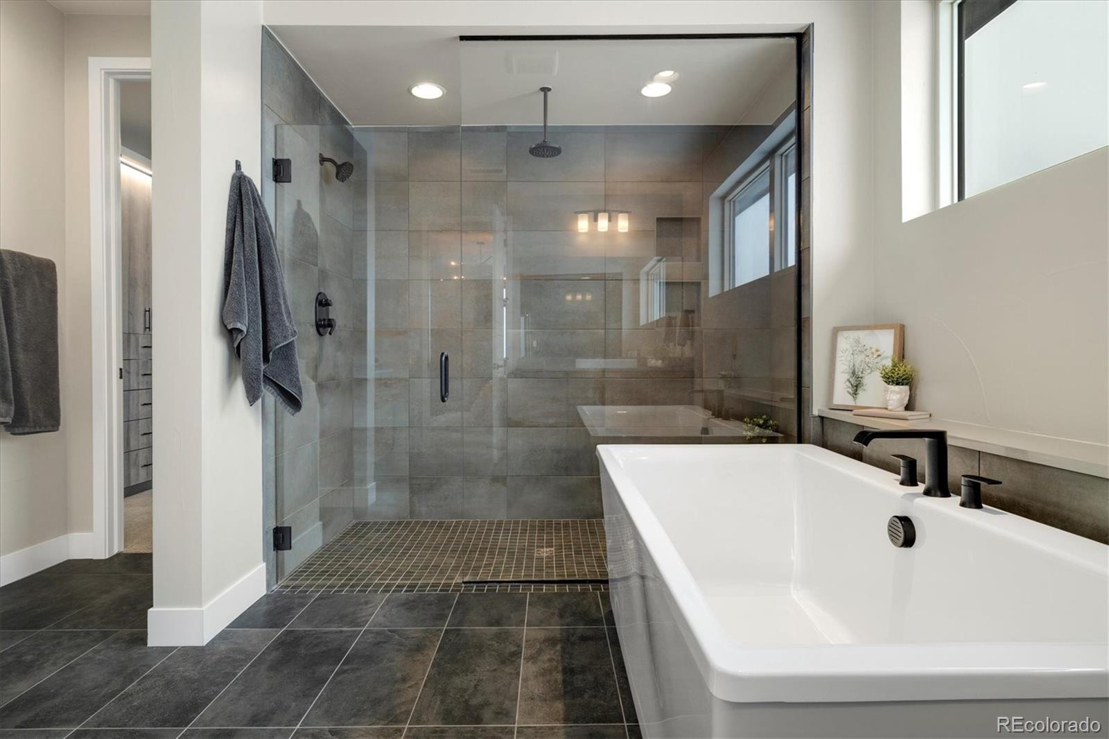 MLS Image #29 for 6603  canyonpoint road,castle pines, Colorado