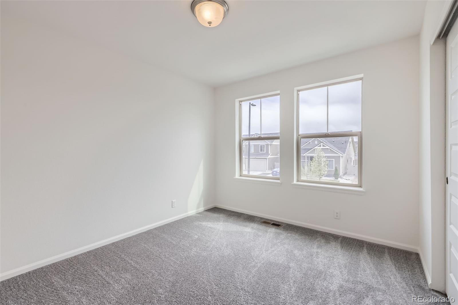 MLS Image #17 for 18263 e 52nd avenue,denver, Colorado