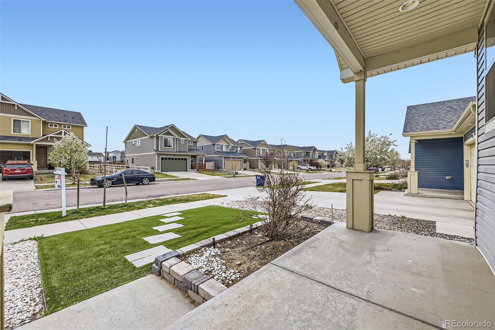 MLS Image #3 for 18263 e 52nd avenue,denver, Colorado