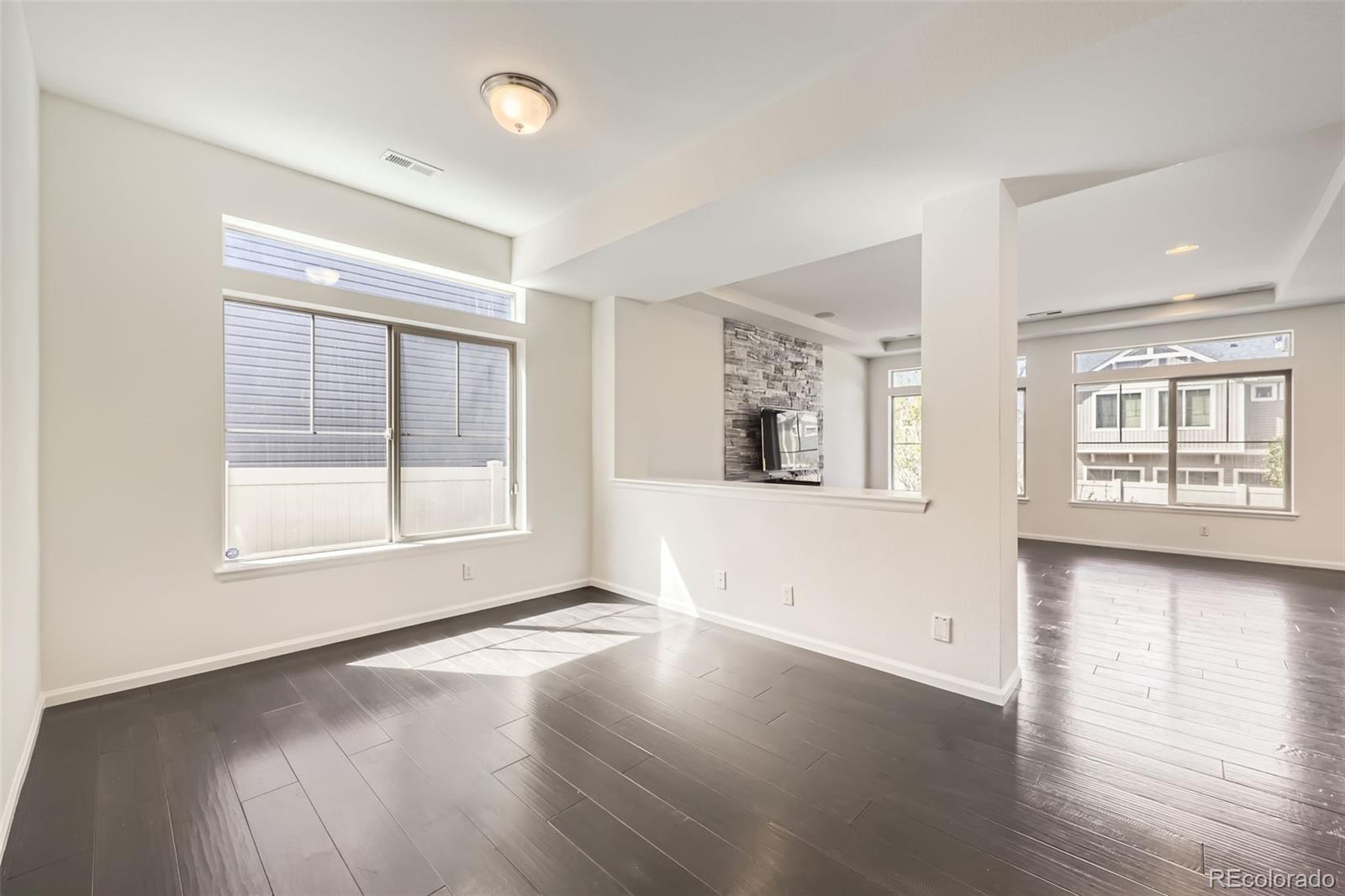 MLS Image #7 for 18263 e 52nd avenue,denver, Colorado