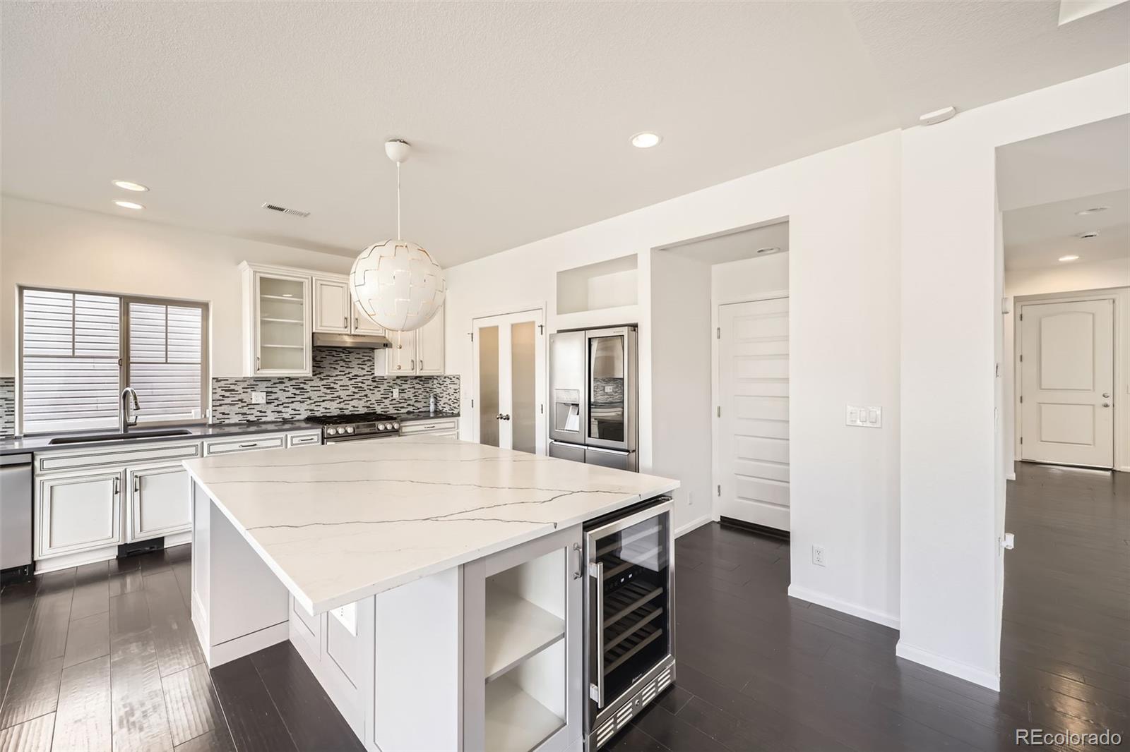 MLS Image #8 for 18263 e 52nd avenue,denver, Colorado