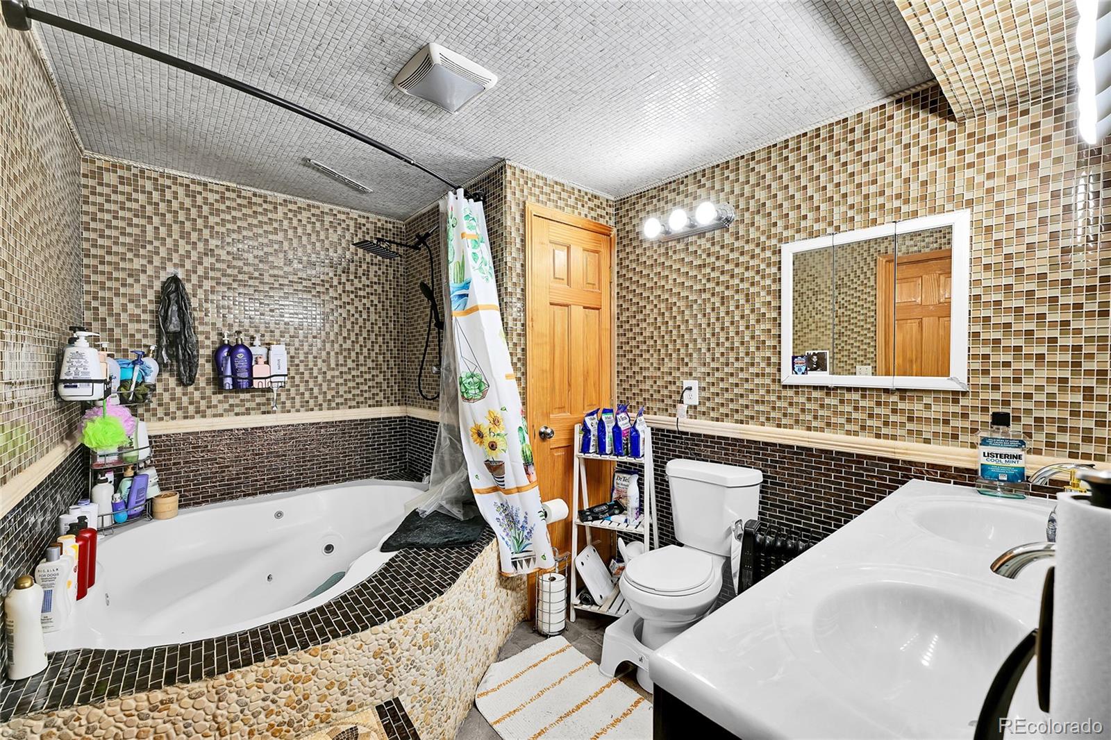 MLS Image #8 for 7132 e 61st place,commerce city, Colorado
