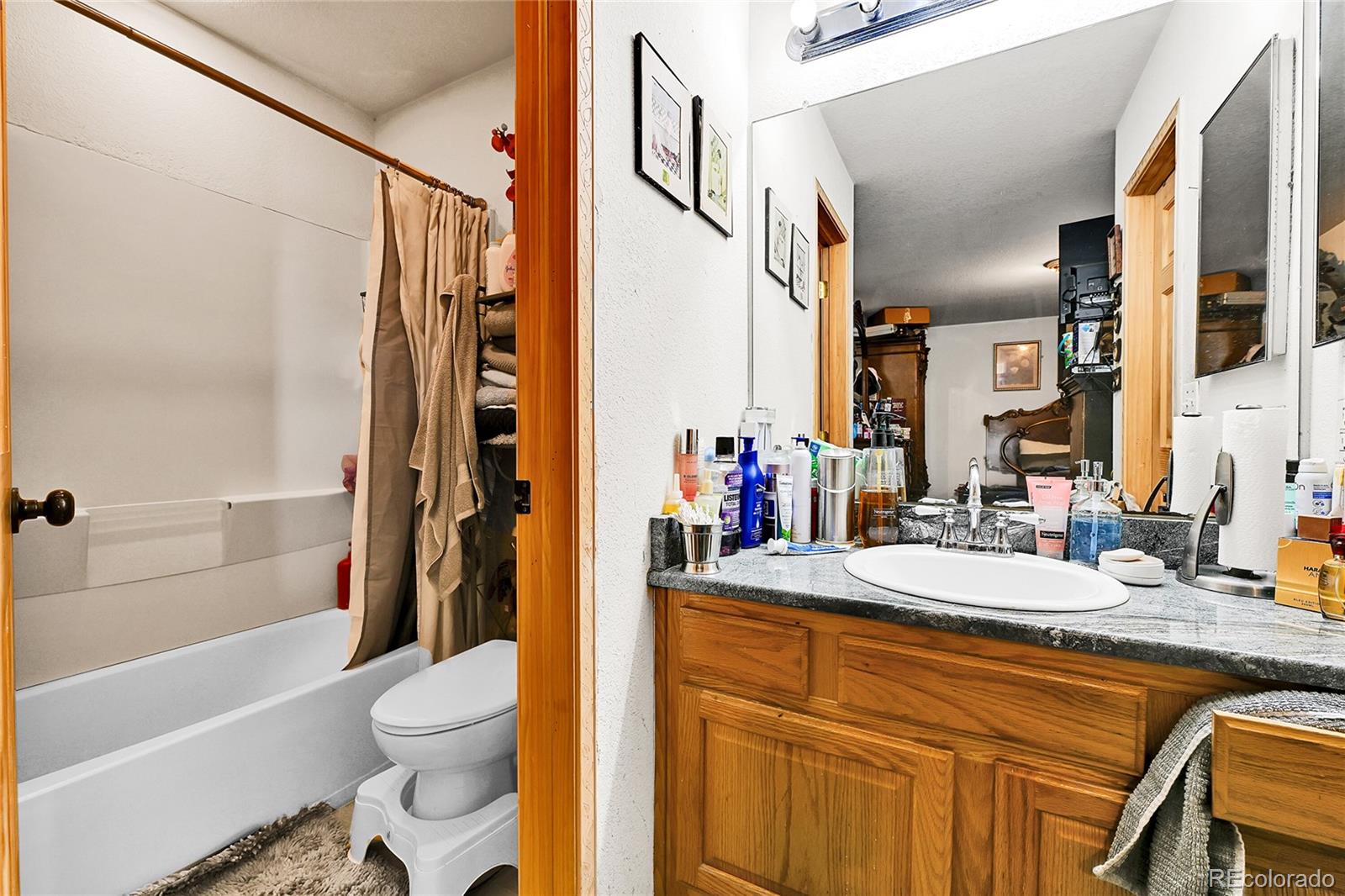 MLS Image #9 for 7132 e 61st place,commerce city, Colorado