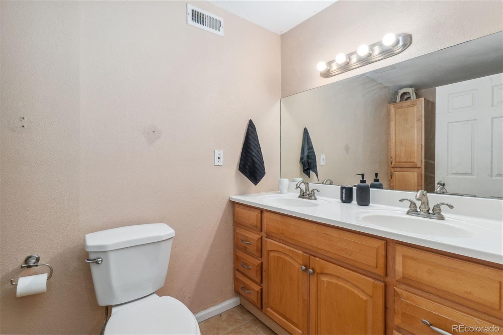 MLS Image #30 for 19823 e 58th avenue,aurora, Colorado