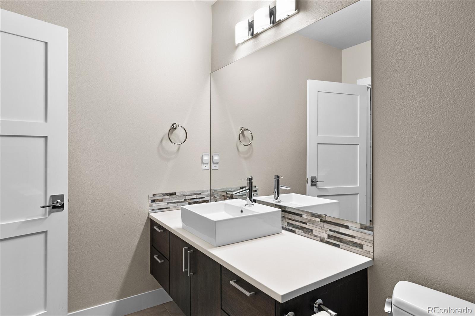 MLS Image #46 for 32  jackson street,denver, Colorado