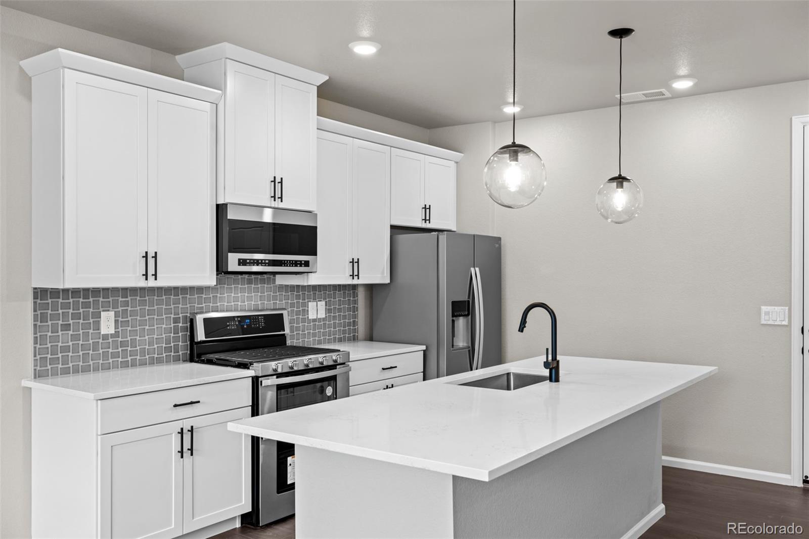MLS Image #14 for 9468 w 58th lane,arvada, Colorado