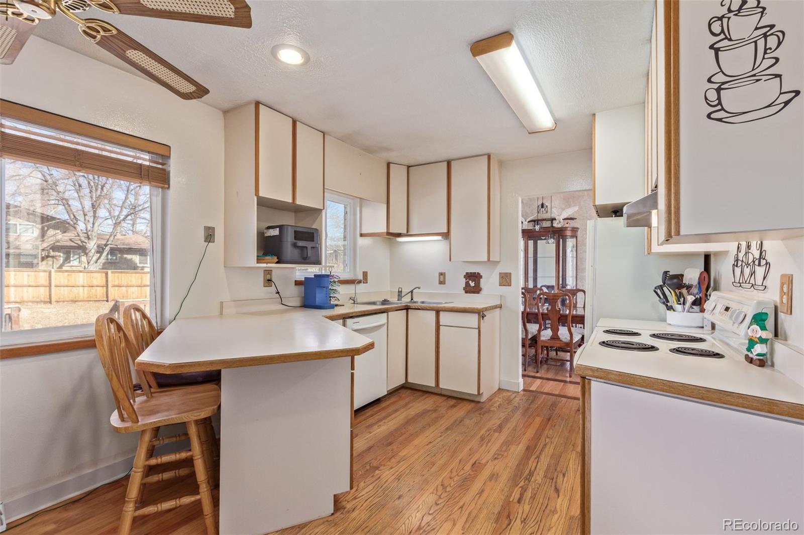 MLS Image #18 for 11237 w 59th avenue,arvada, Colorado