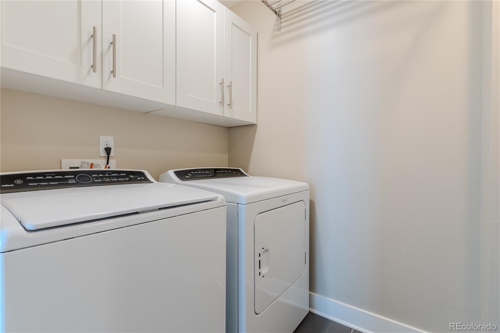 MLS Image #17 for 1270  olive street,denver, Colorado