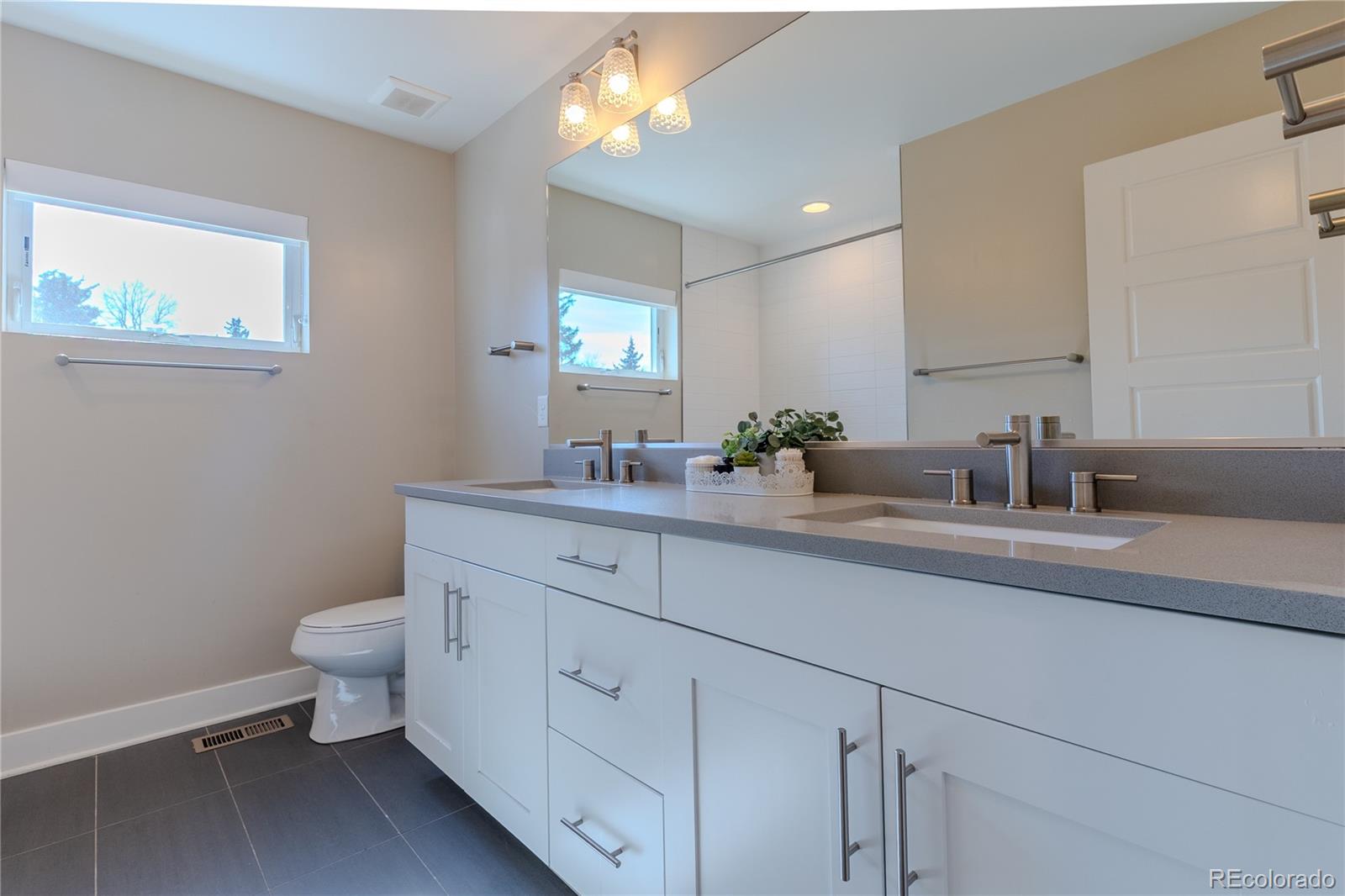 MLS Image #27 for 1270  olive street,denver, Colorado