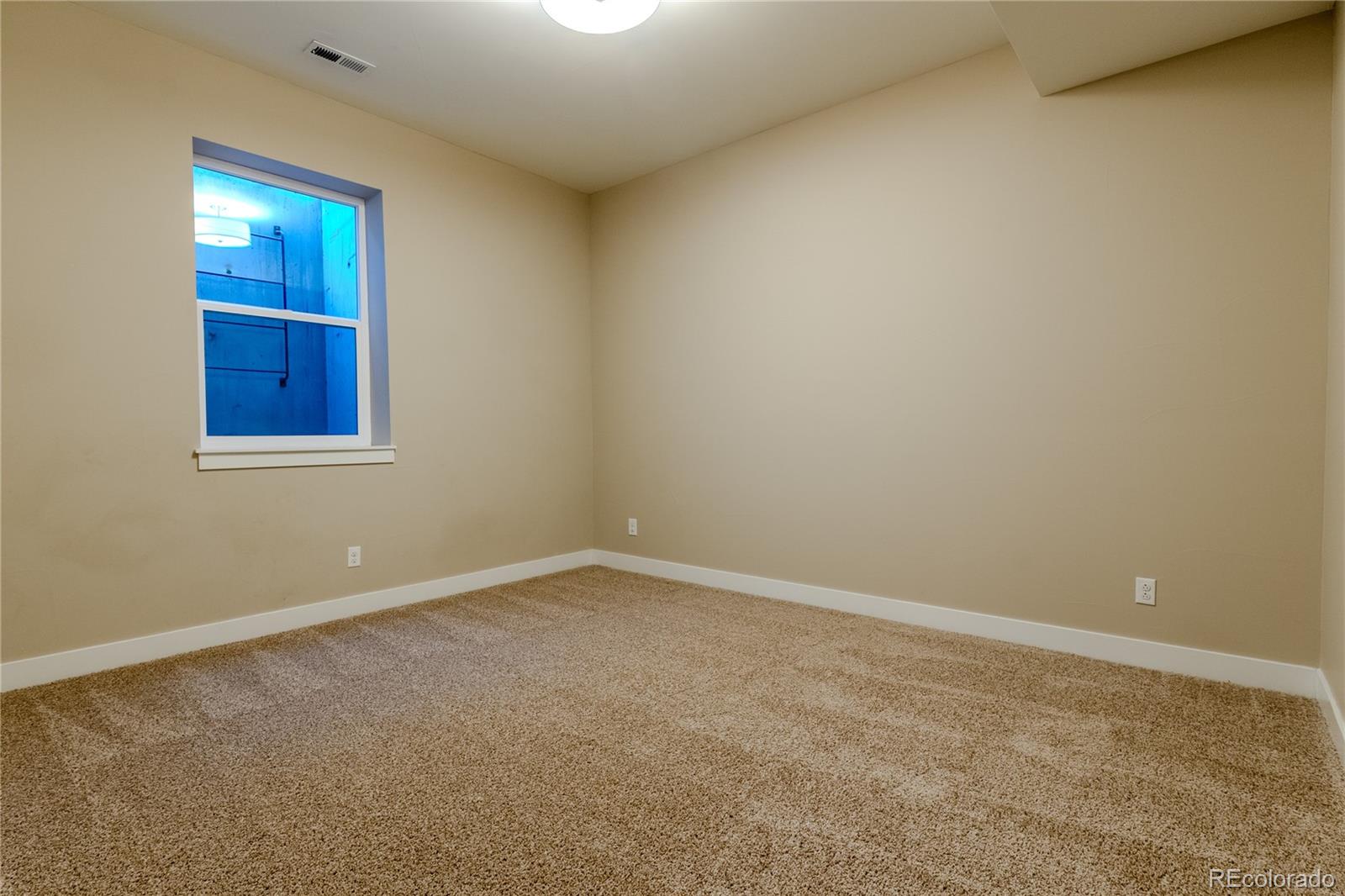 MLS Image #30 for 1270  olive street,denver, Colorado