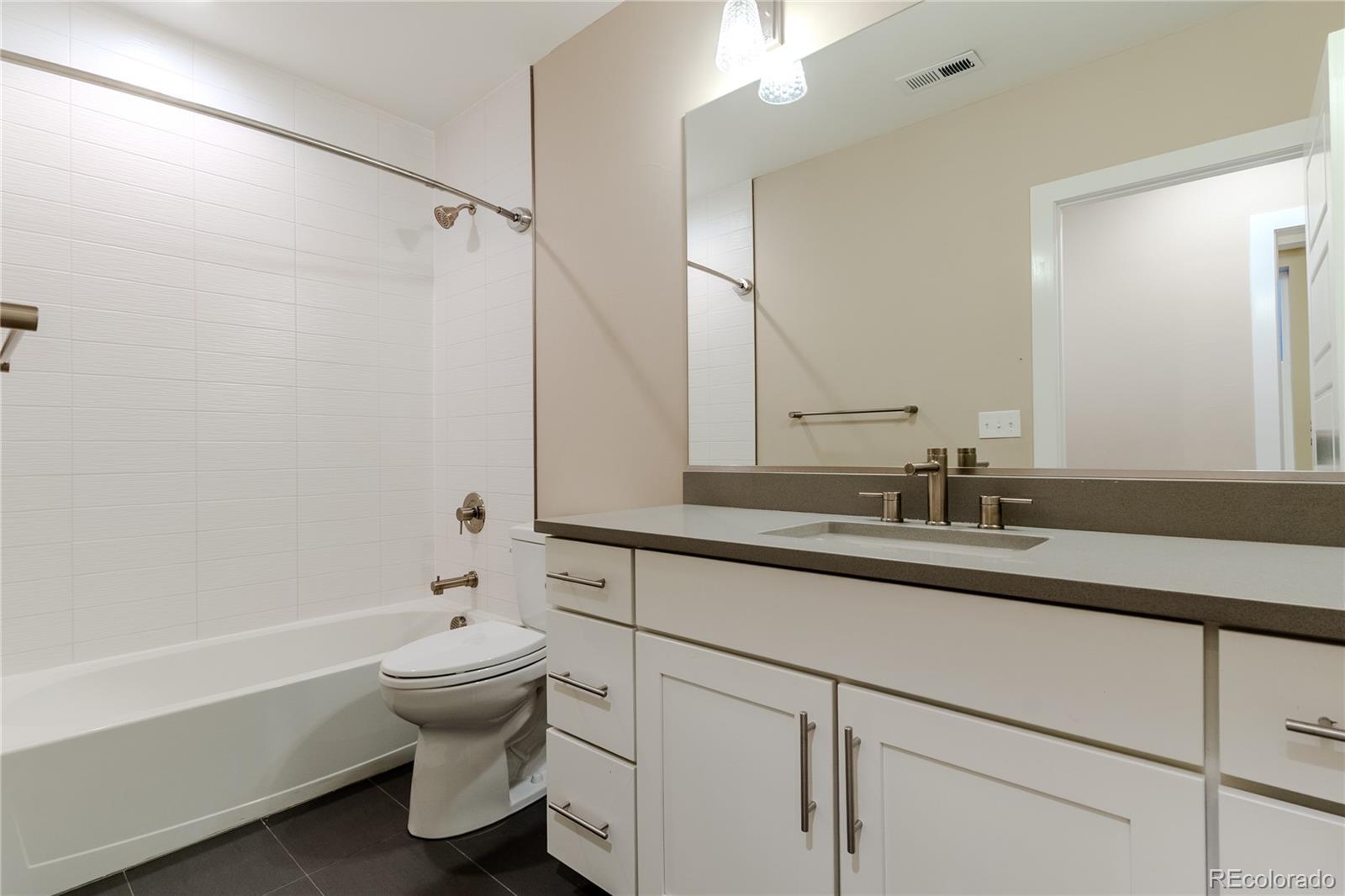 MLS Image #31 for 1270  olive street,denver, Colorado