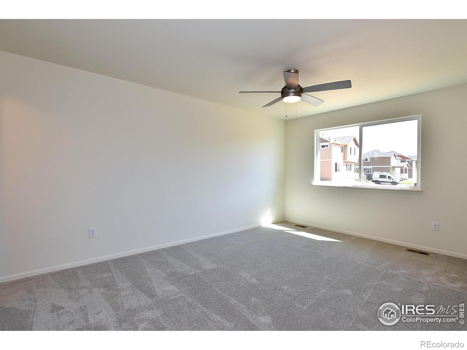 MLS Image #27 for 2402  oakhurst road,johnstown, Colorado