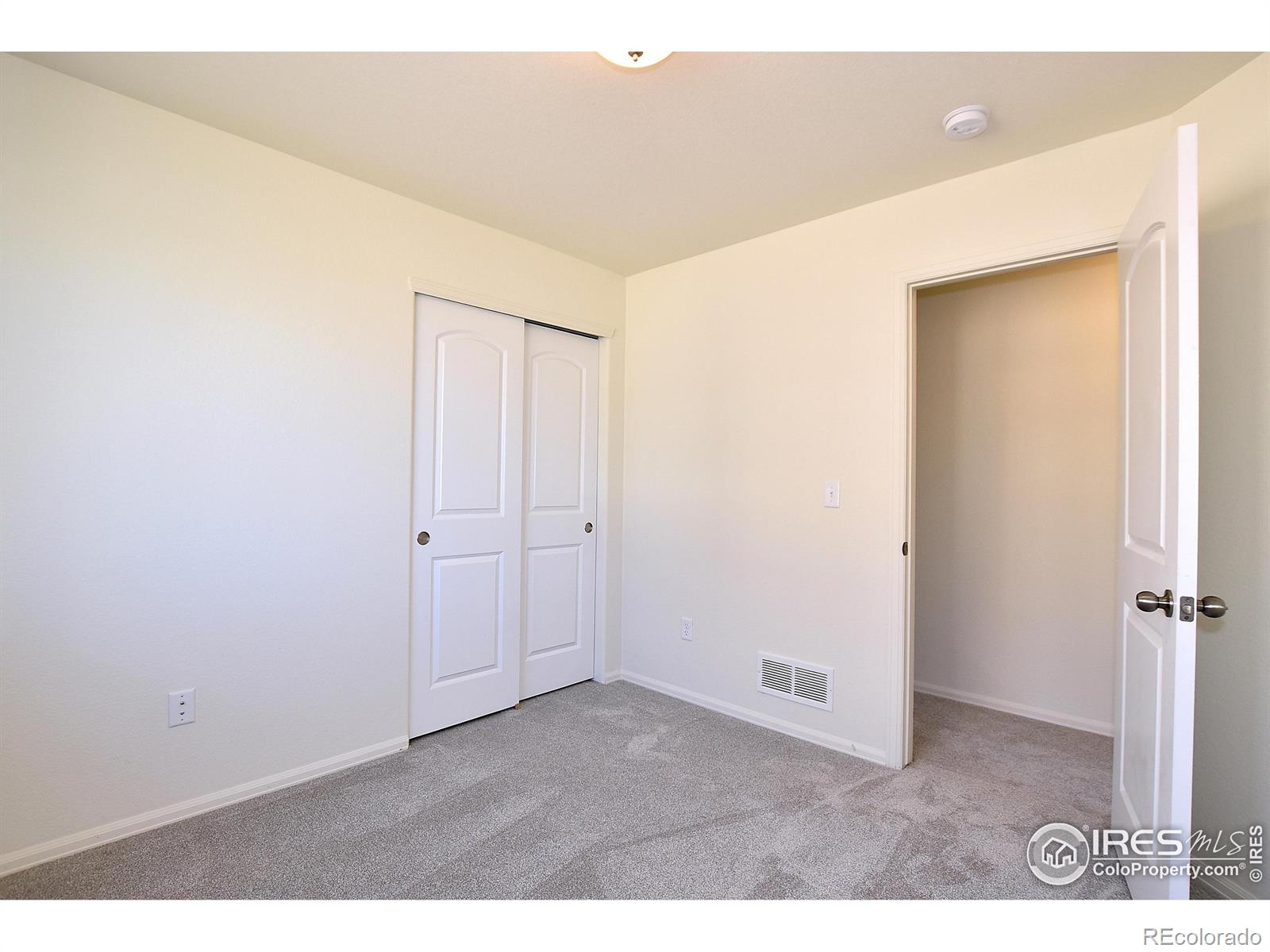 MLS Image #32 for 2402  oakhurst road,johnstown, Colorado