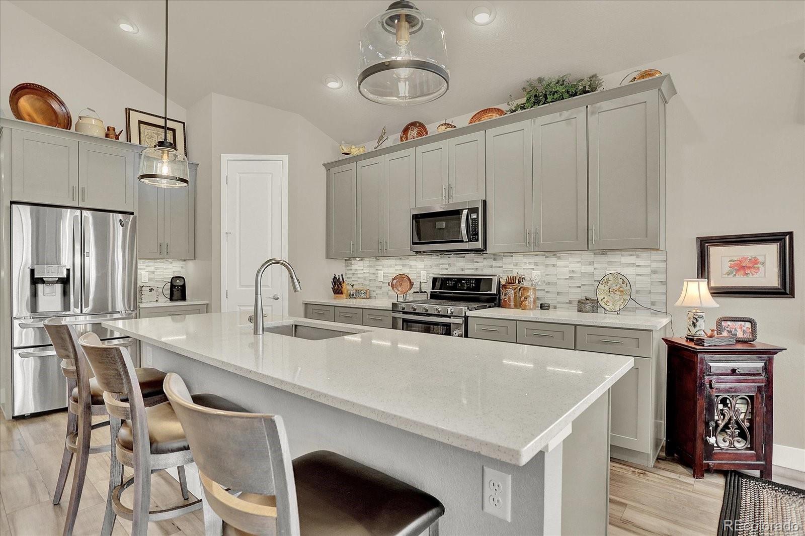 MLS Image #5 for 1982  peralta loop,castle rock, Colorado