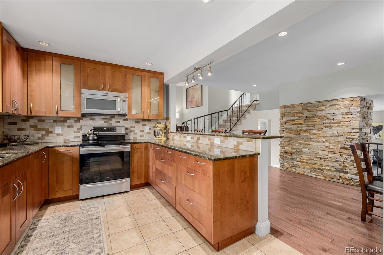 MLS Image #11 for 3222 s oneida way,denver, Colorado