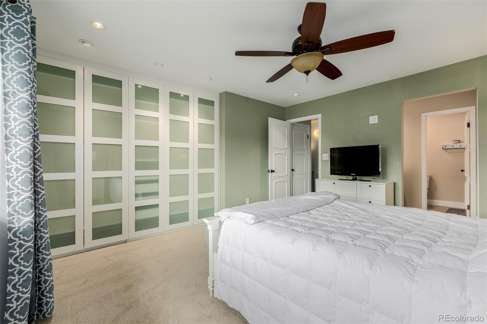 MLS Image #21 for 3222 s oneida way,denver, Colorado