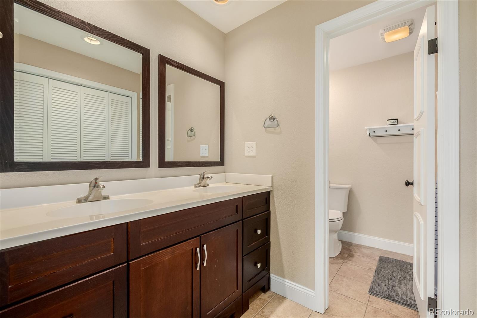 MLS Image #24 for 3222 s oneida way,denver, Colorado