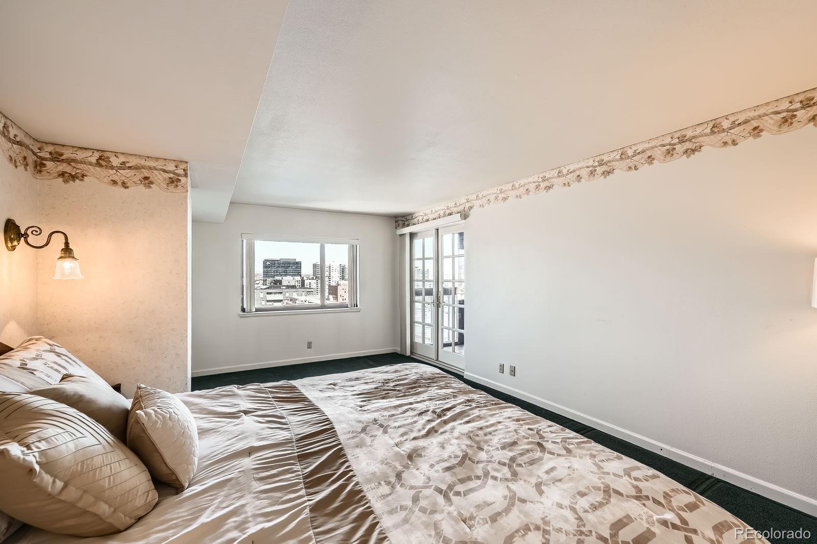 MLS Image #12 for 1551  larimer street,denver, Colorado