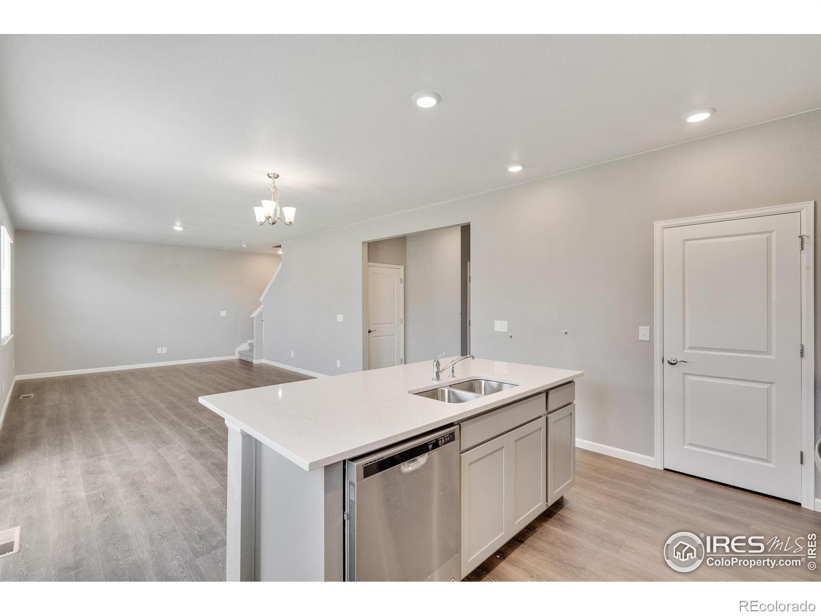 MLS Image #13 for 1854  westport avenue,berthoud, Colorado