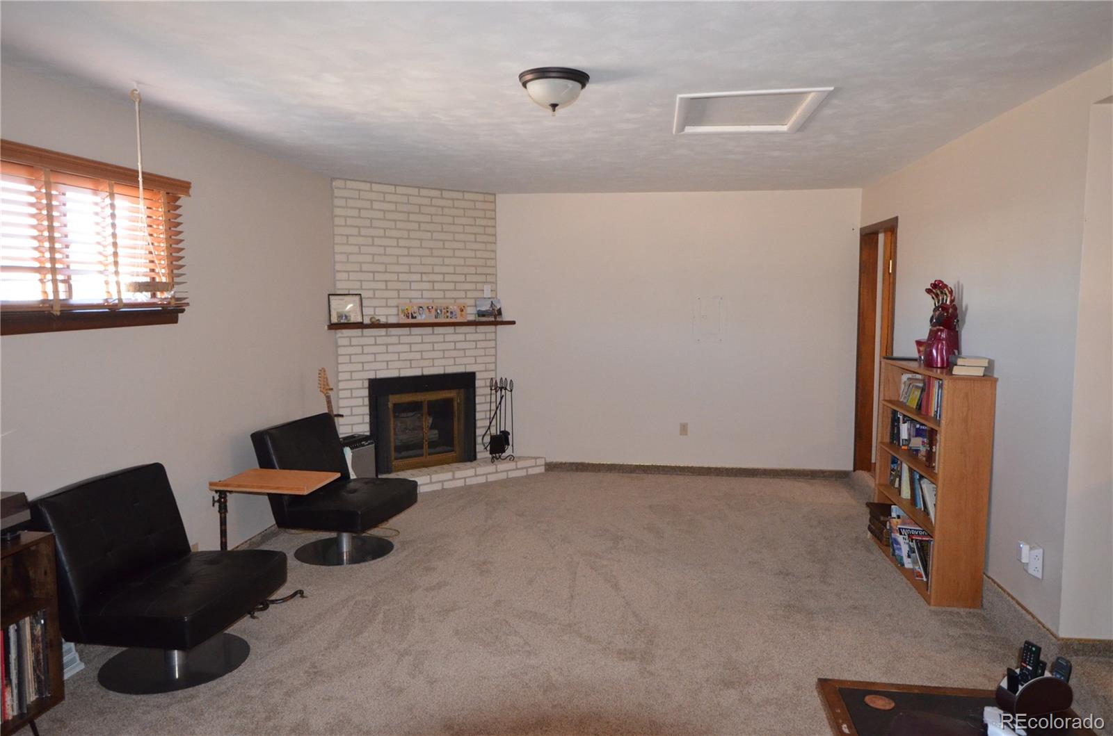MLS Image #10 for 210 s 17th street,burlington, Colorado
