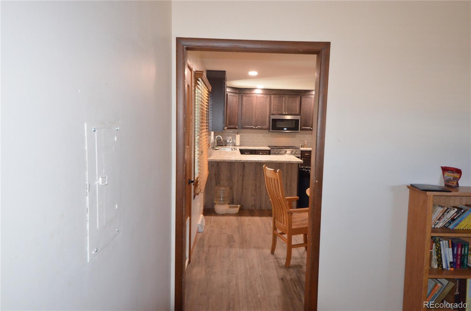 MLS Image #11 for 210 s 17th street,burlington, Colorado