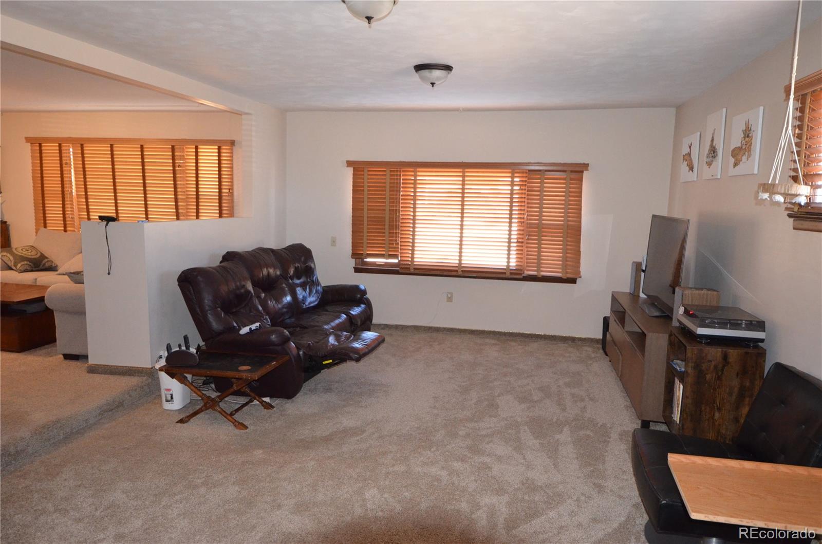 MLS Image #9 for 210 s 17th street,burlington, Colorado