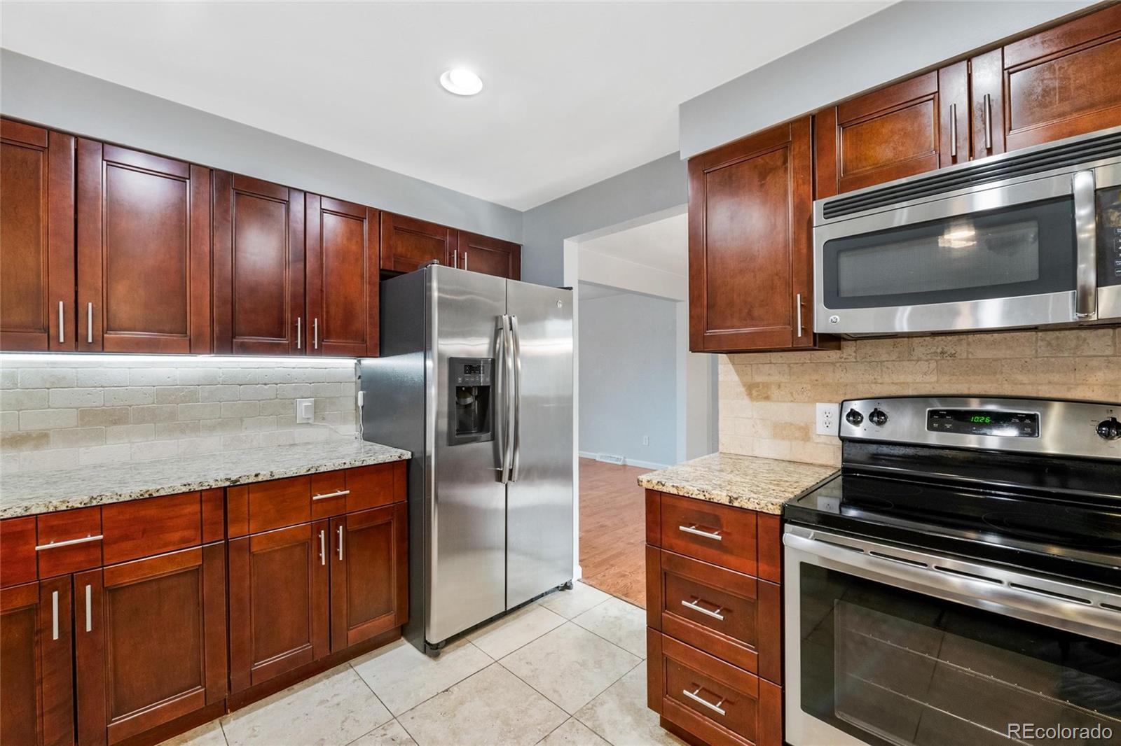 MLS Image #10 for 12378 e cedar circle,aurora, Colorado