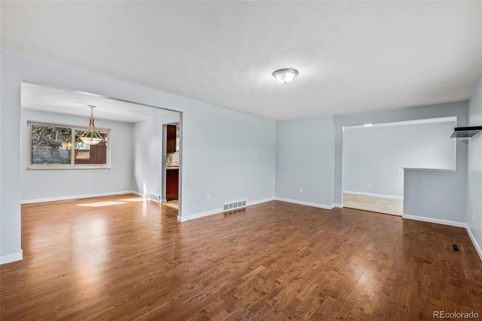 MLS Image #5 for 12378 e cedar circle,aurora, Colorado