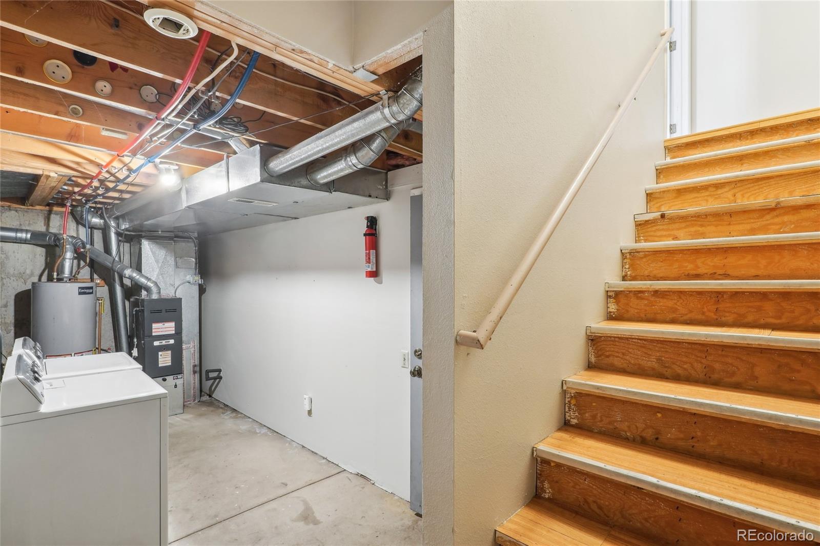 MLS Image #30 for 2062 s helena street,aurora, Colorado