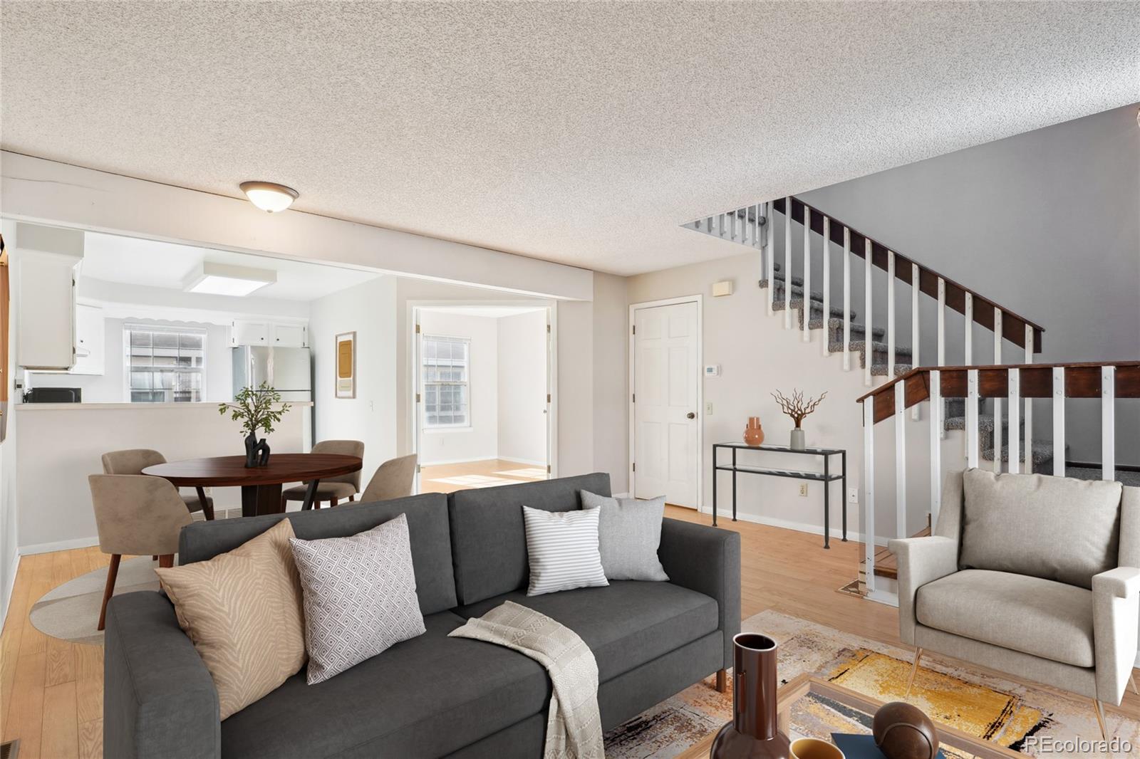 MLS Image #5 for 2062 s helena street,aurora, Colorado