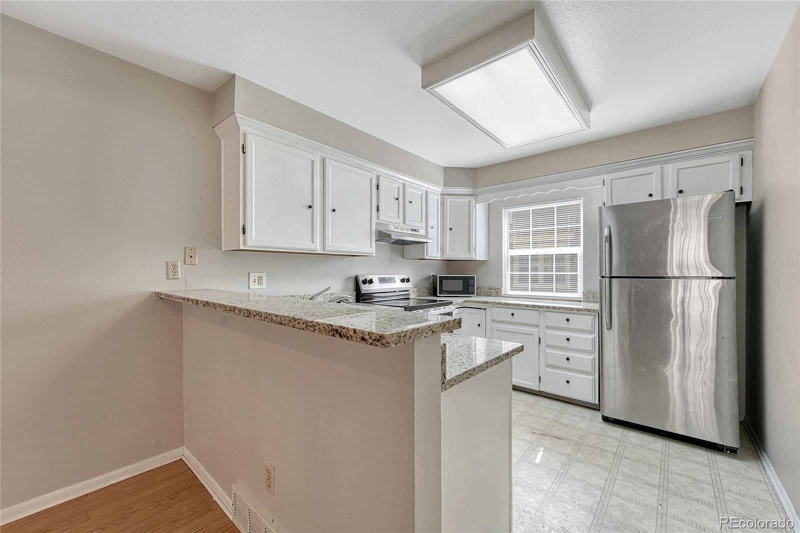 MLS Image #9 for 2062 s helena street,aurora, Colorado