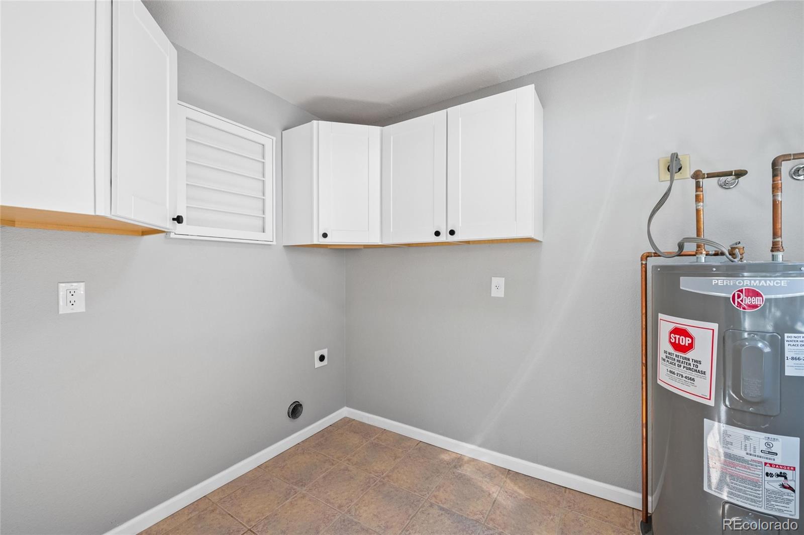 MLS Image #9 for 10  kittle court,lyons, Colorado