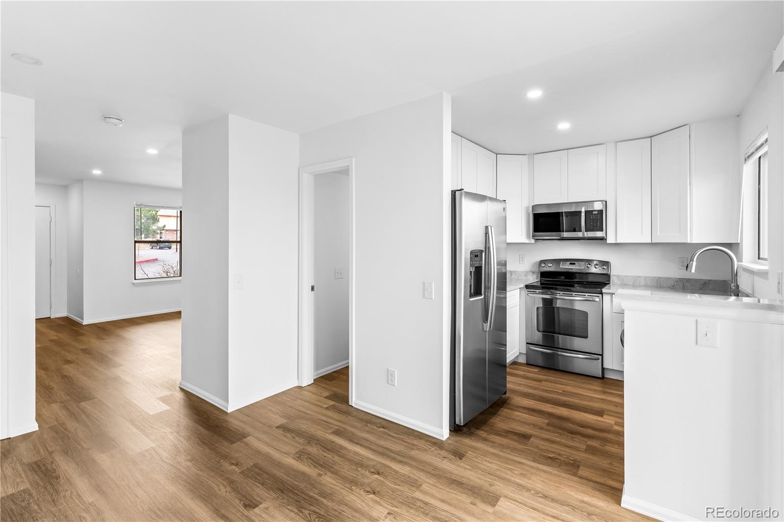 MLS Image #4 for 11674  community center drive,northglenn, Colorado