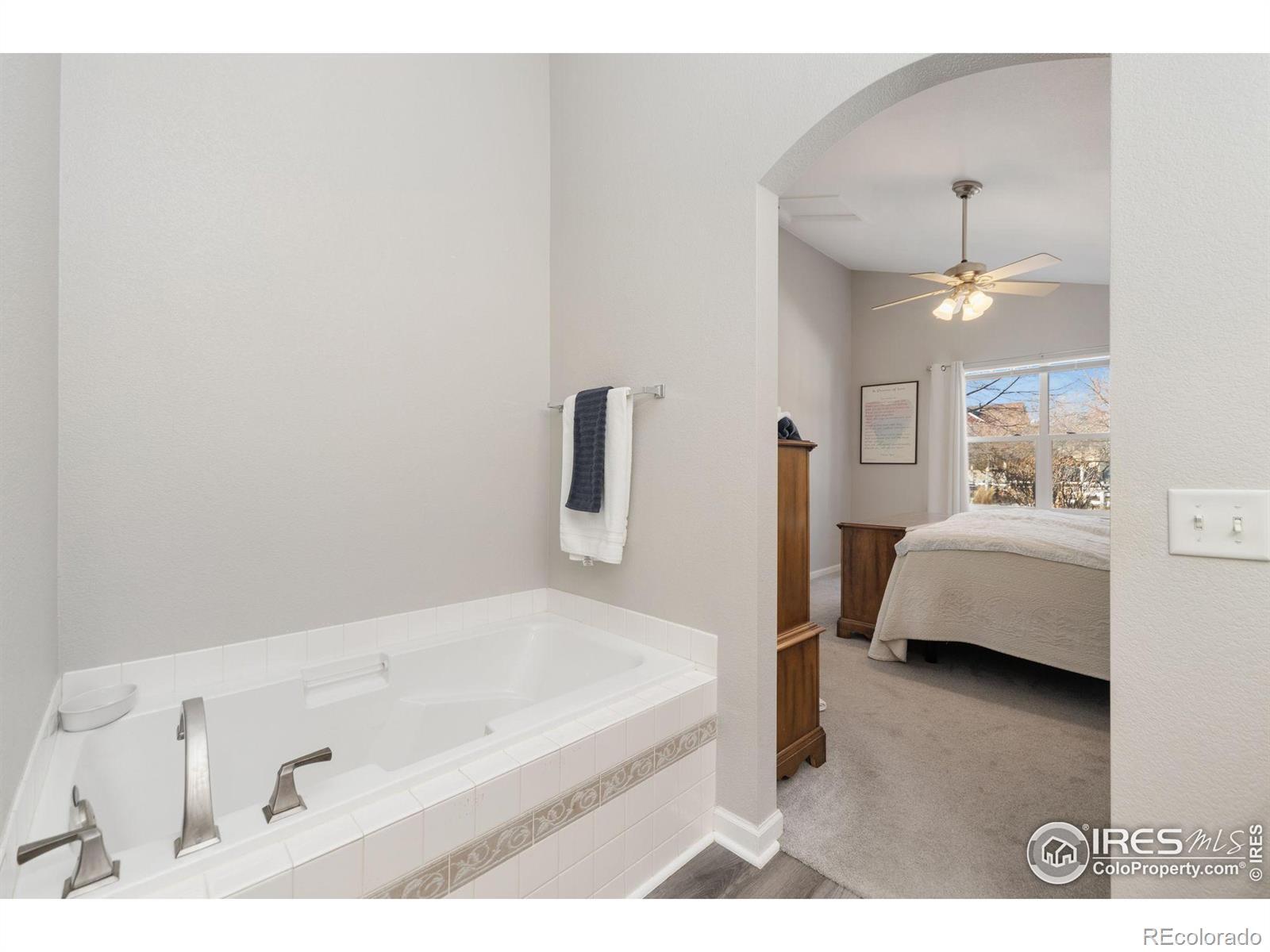 MLS Image #11 for 4056  plum creek drive,loveland, Colorado